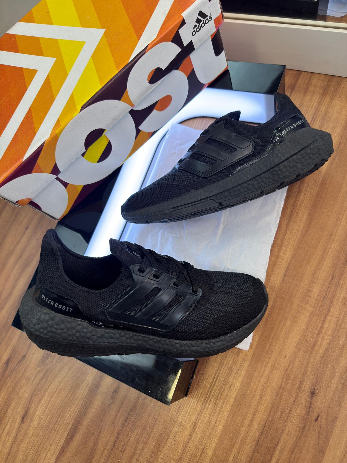 ADIDAS ULTRA BOSS