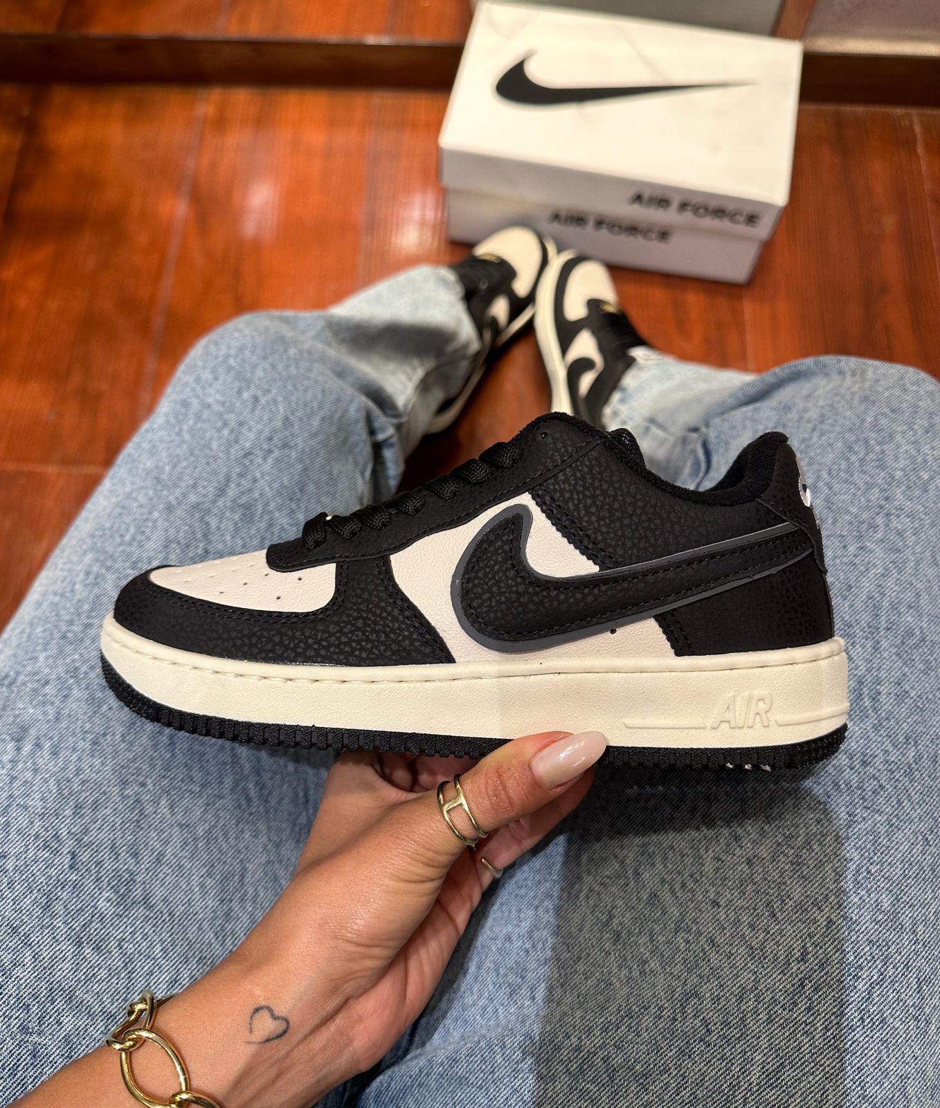 Nike Air Force Paris