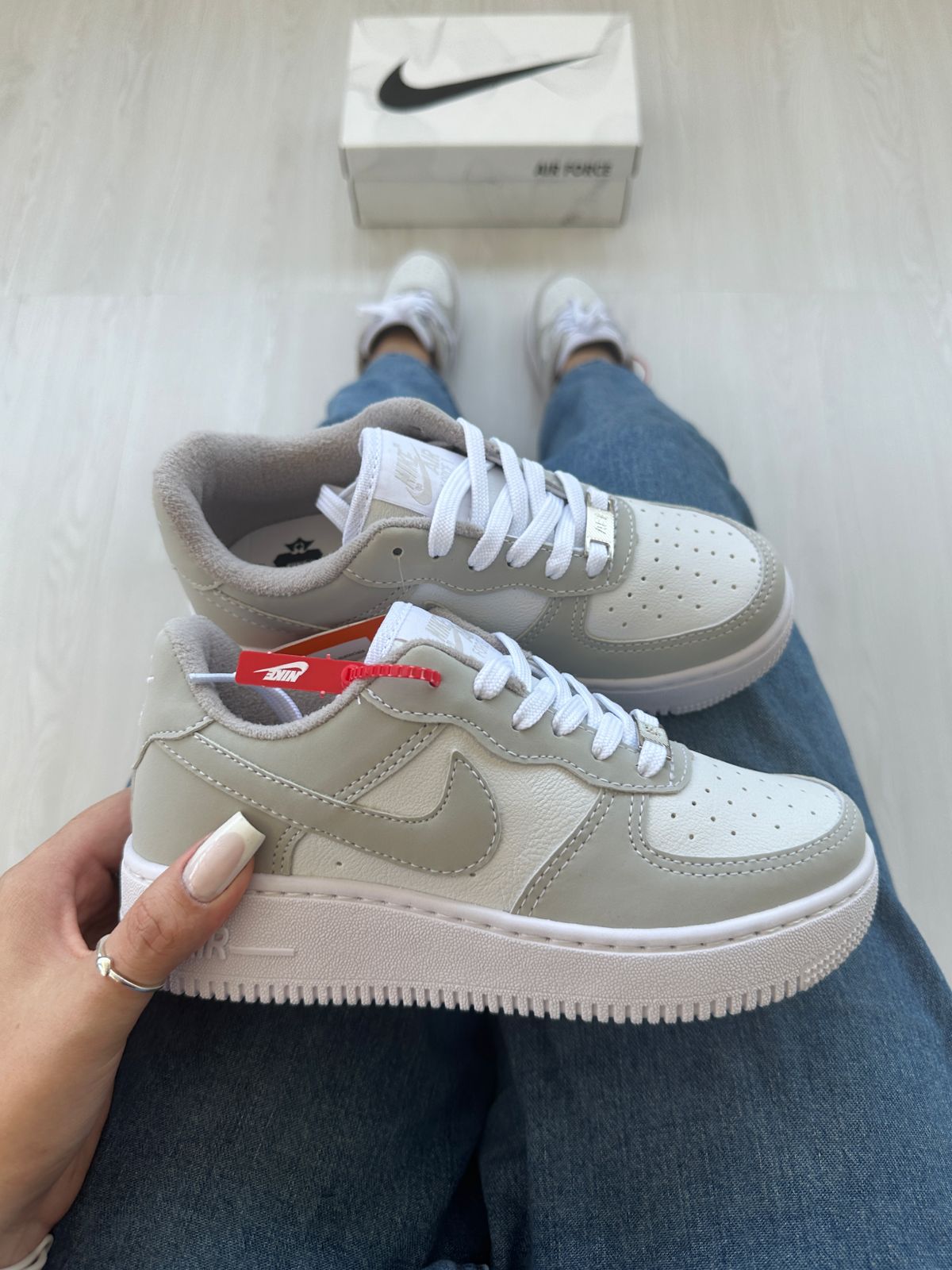 Nike Air Force F1