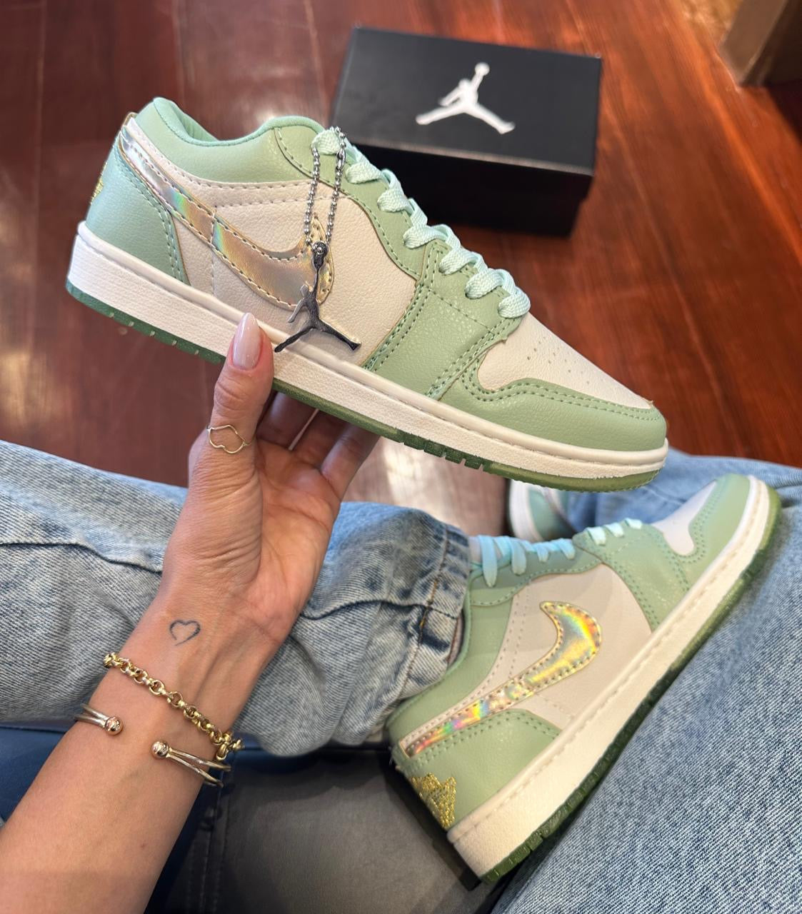 Nike Air Jordan Low