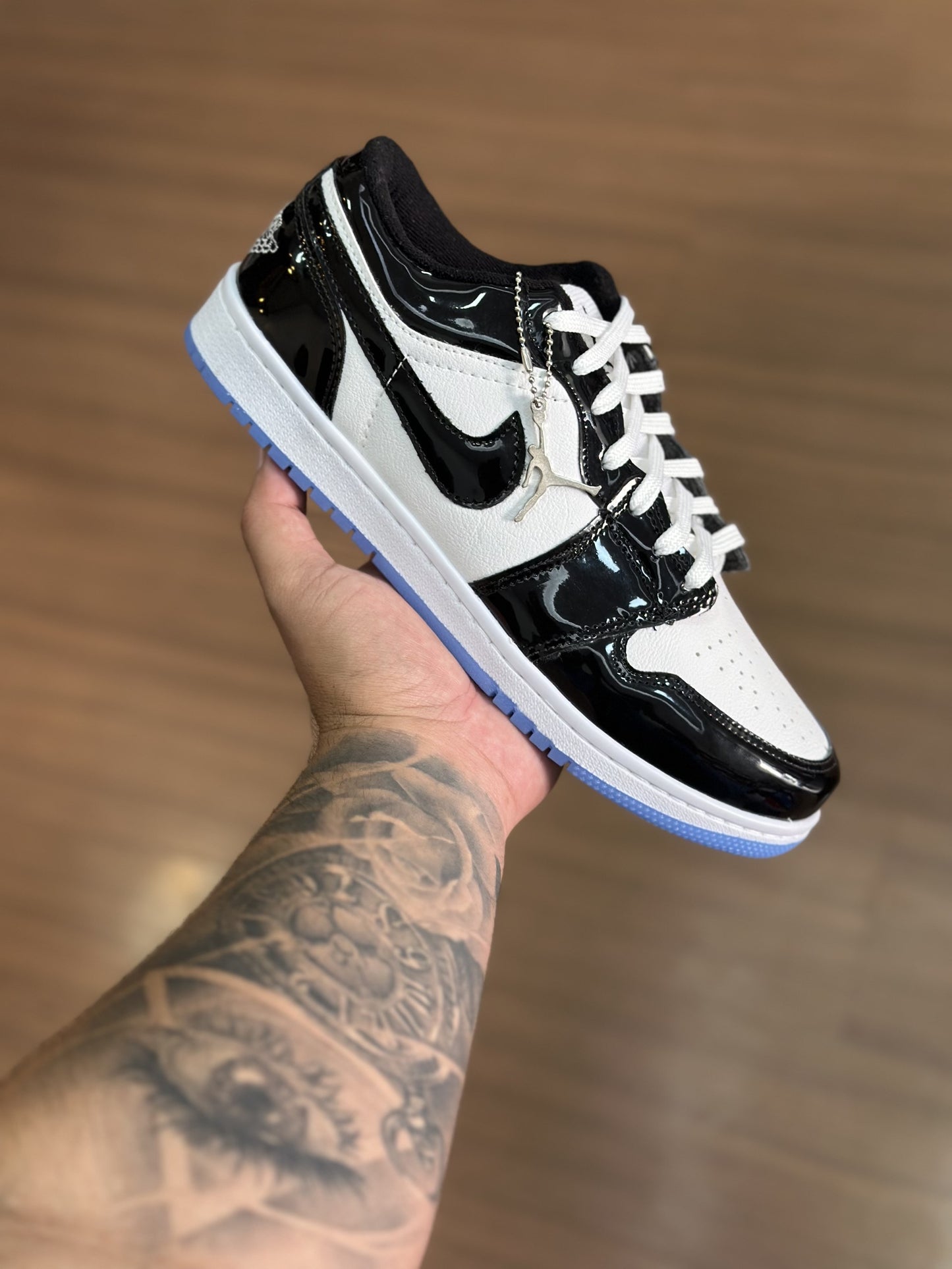 Nike Air Jordan Low