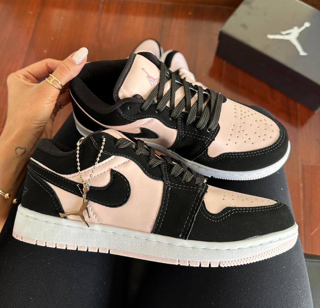 Nike Air Jordan Low