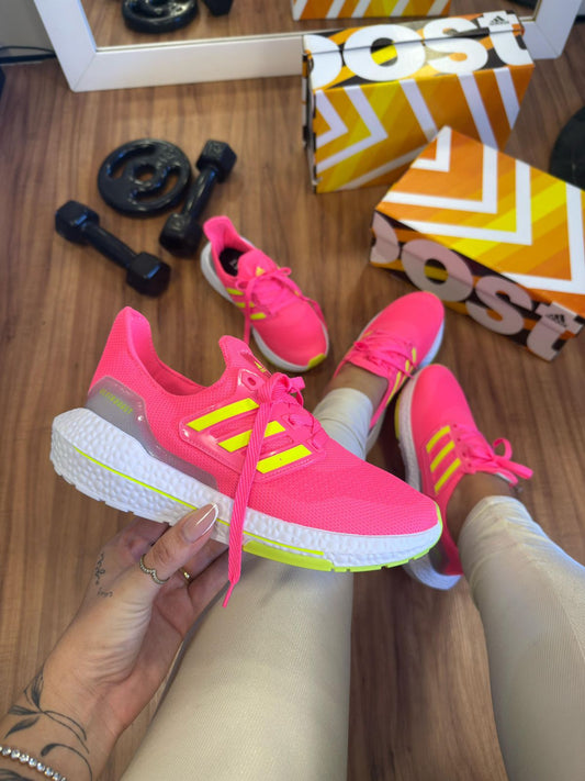 ADIDAS ULTRA BOSS